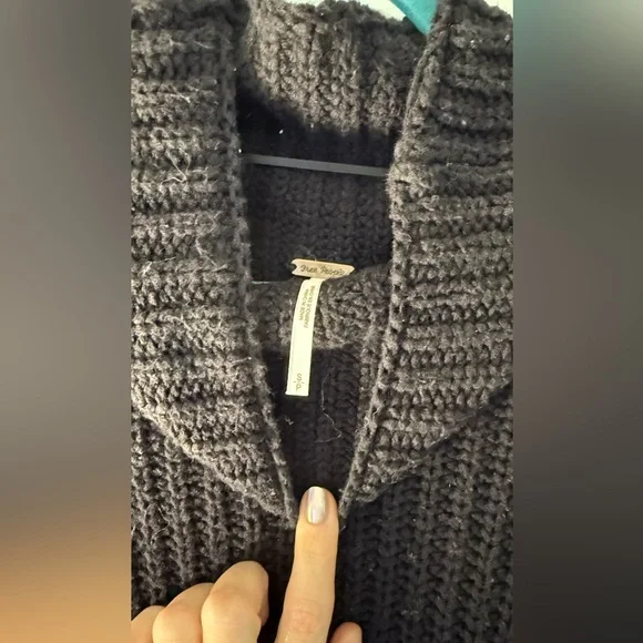 Free People Swim Too Deep Chunky Knit Cowl Neck Sweater Black Size S - Picture 2 of 2